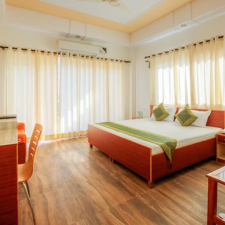 Treebo Trend The Lily Hotel Rishikesh Exterior photo